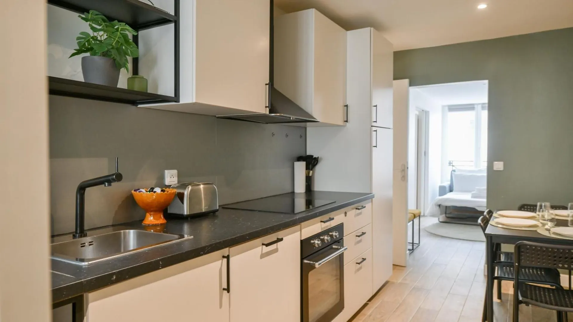 Charming 1-Bed Newly Renovated Close To The Centre And Montmartre Παρίσι Διαμέρισμα