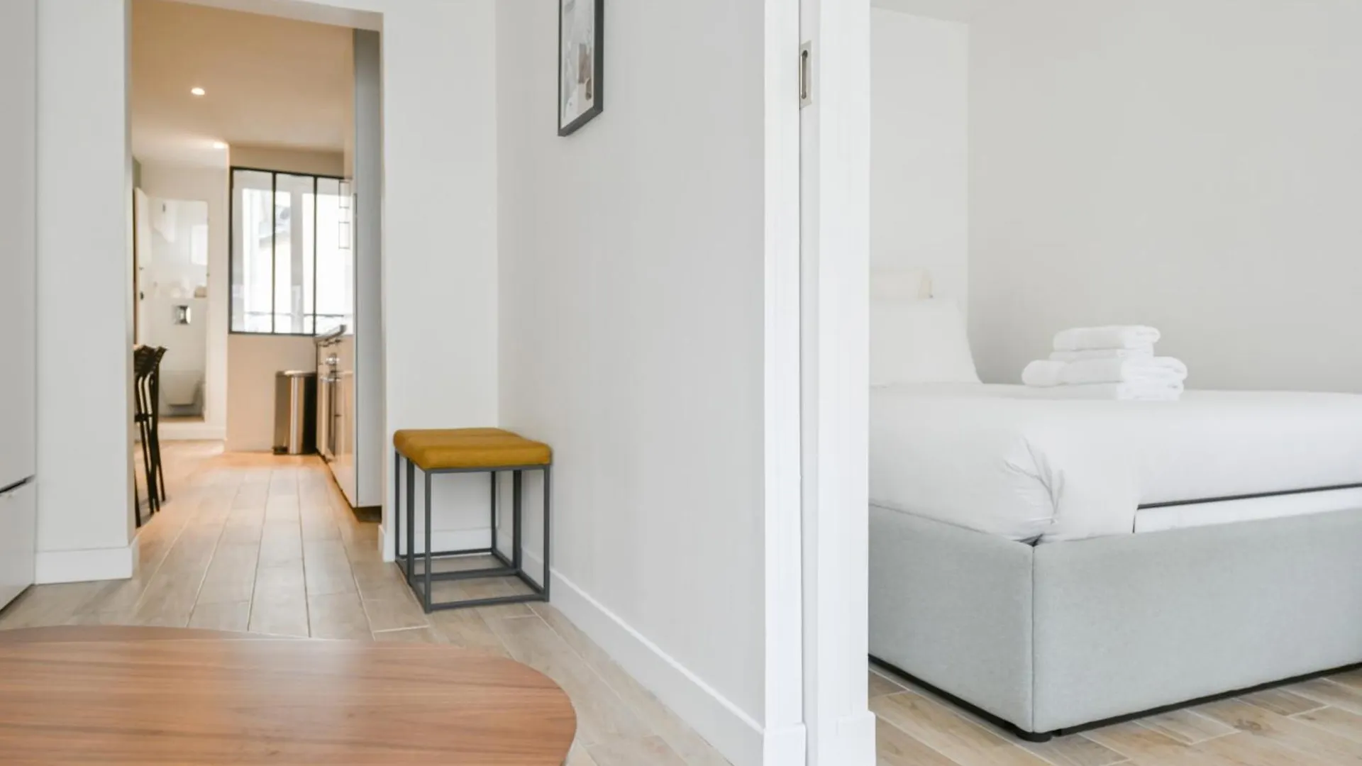 Charming 1-Bed Newly Renovated Close To The Centre And Montmartre Παρίσι